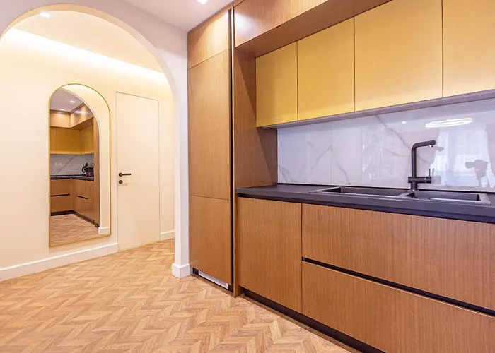 Center Fame House Apartman